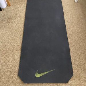 Nike Training Mat 2.0
